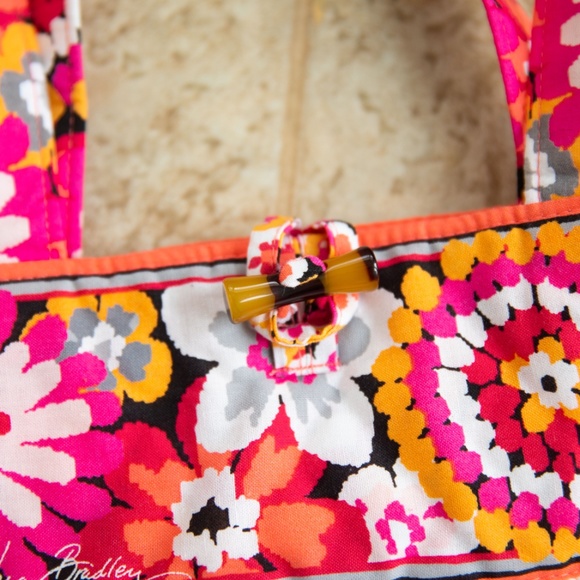 Vera Bradley Tote Pixie Blooms Purse Bag NWT - Picture 2 of 5